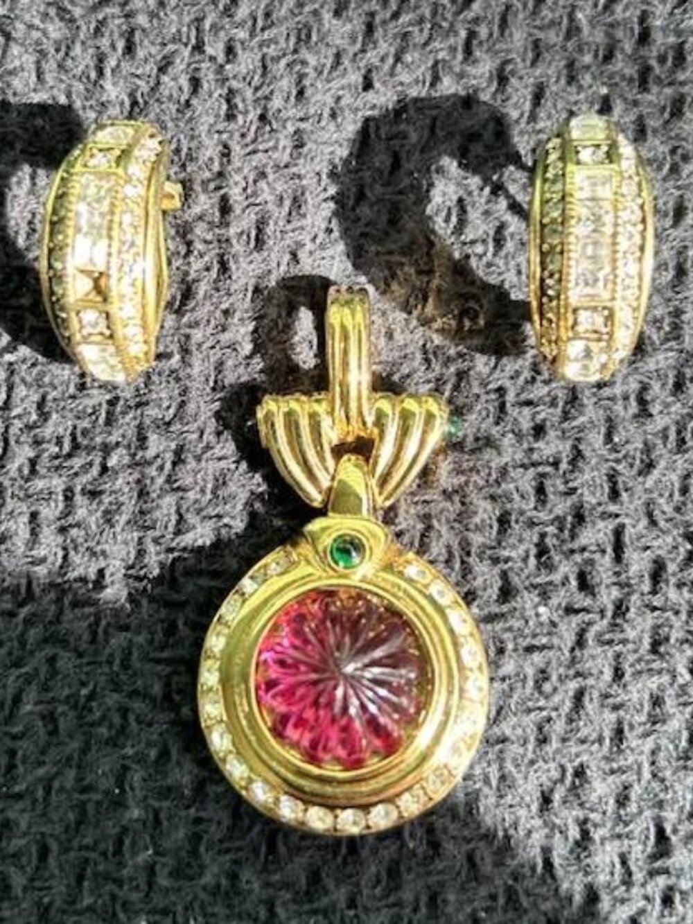Fabulous KJL Designer Pendant with Earrings